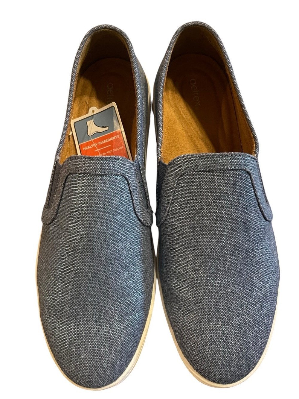 Aetrex Cameron Women’s 10 Blue Metallic Slip-On Comfort Sneakers